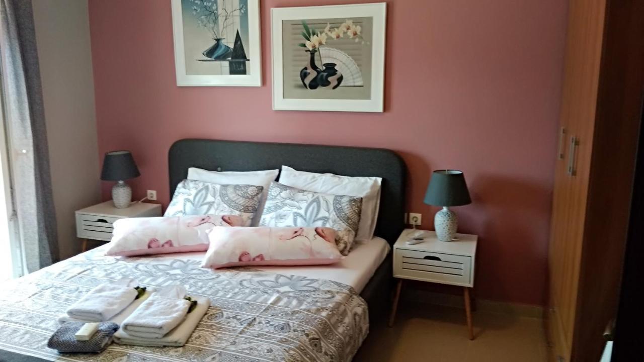 Iris Deluxe Suites 2 Кавала Екстериор снимка