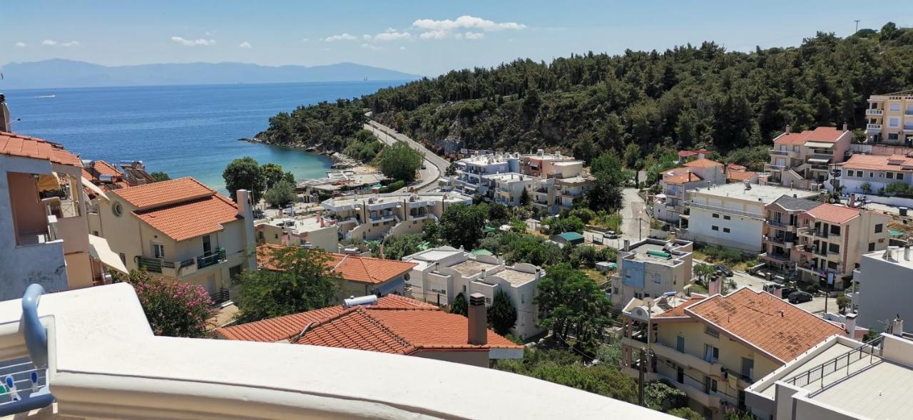 Iris Deluxe Suites 2 Кавала Екстериор снимка