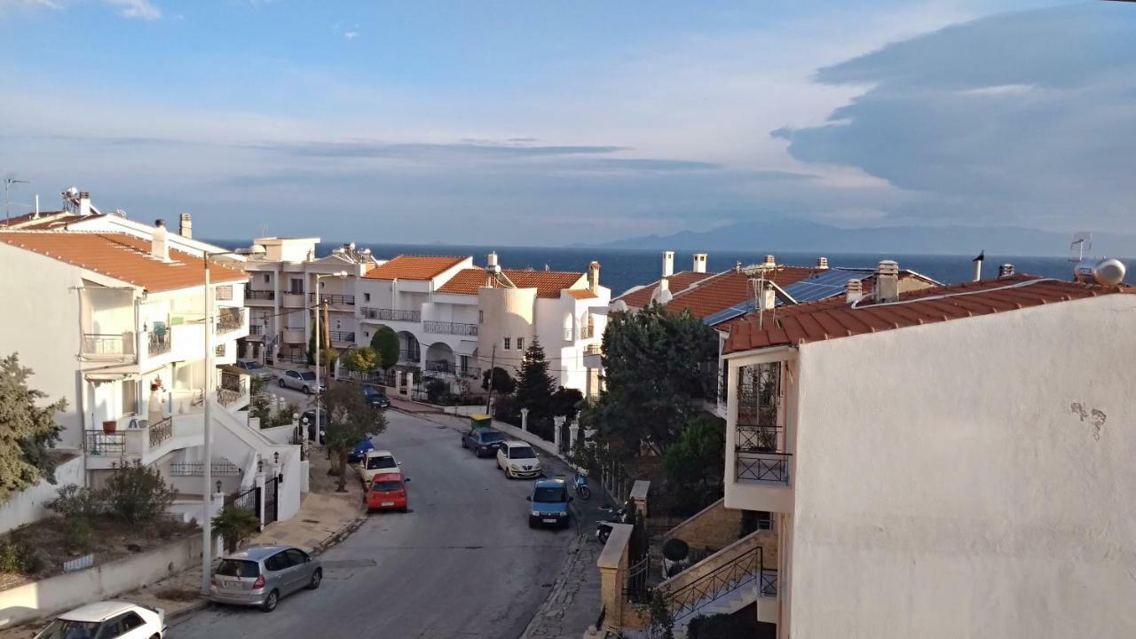 Iris Deluxe Suites 2 Кавала Екстериор снимка